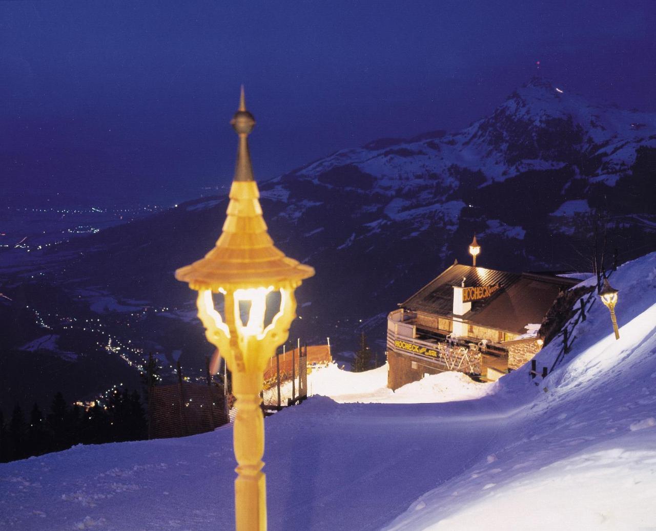 Hocheckhuette On Top Of The Kitzbuehel Hahnenkamm Mountain Kitzbühel Exterior foto